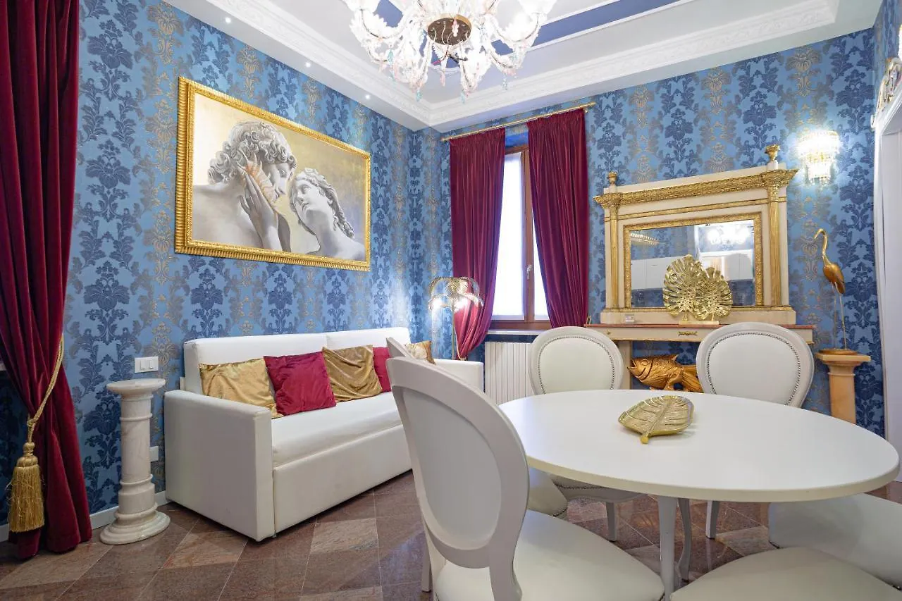 Apartment The Mansion Of Countess Rizzardi On Garda Lake Lazise